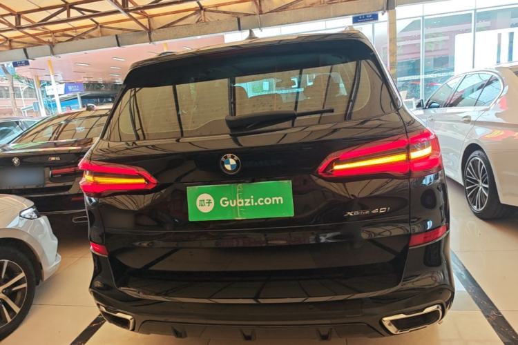 Used BMW X5 2019 xDrive40i M Sport Package Rear