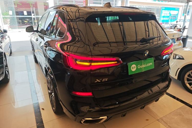 Used BMW X5 2019 xDrive40i M Sport Package Rear Left 45 Deg