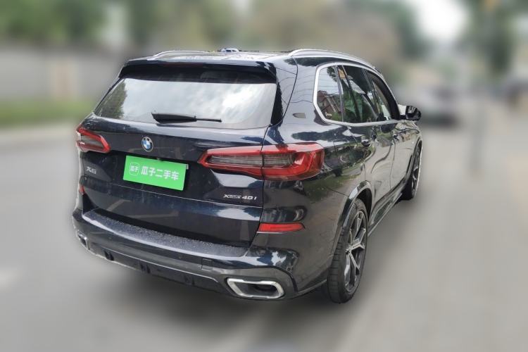 Used BMW X5 2019 xDrive40i Luxury Model with M Sport Package Rear Right 45 Deg