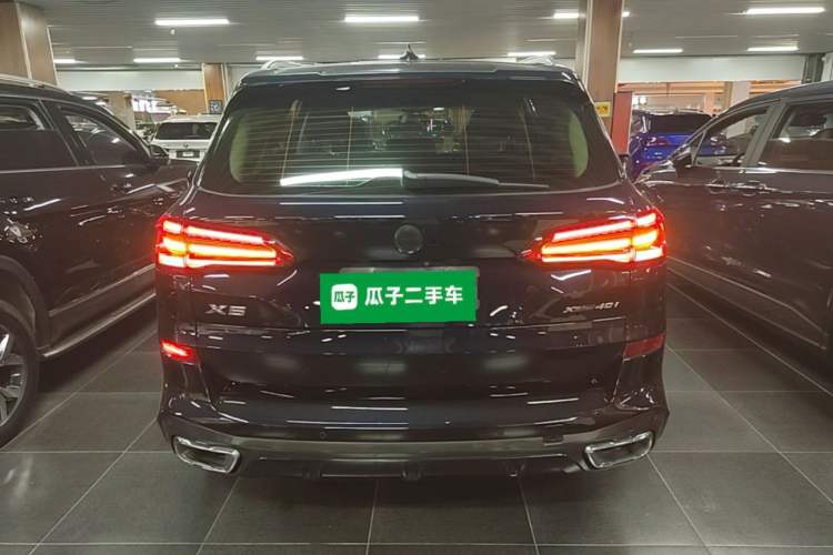 Used BMW X5 2019 xDrive40i M Sport Package Rear