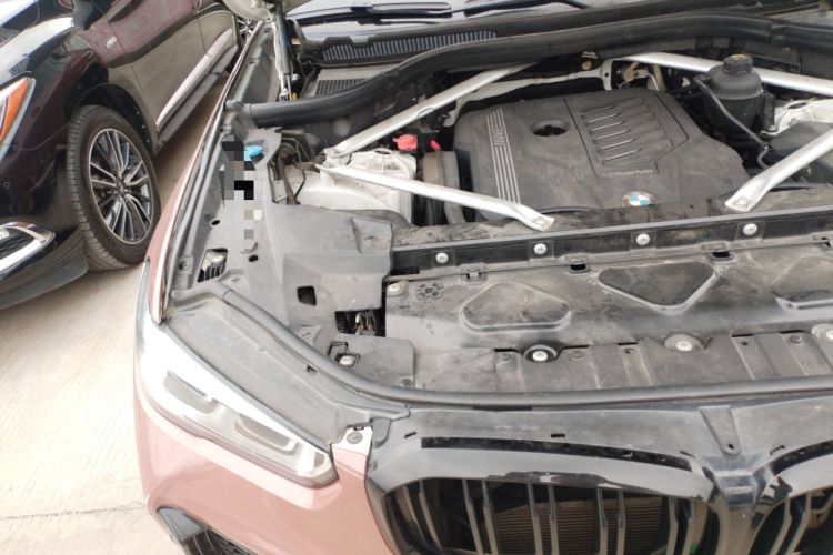 Used BMW X5 2019 xDrive40i Luxury Model with M Sport Package Engine Bay Right