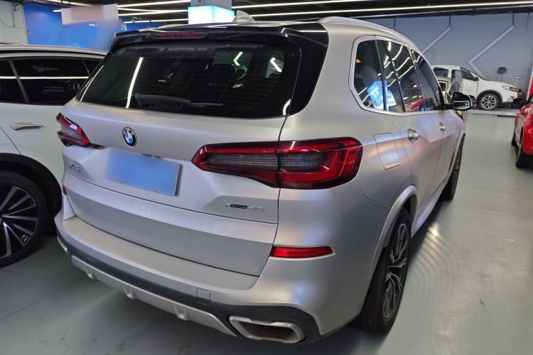 Used BMW X5 2019 xDrive40i M Sport Package Rear Right 45 Deg