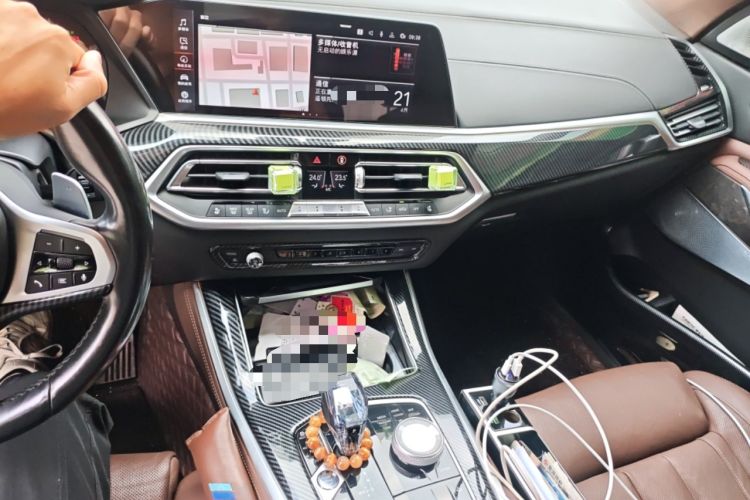 Used BMW X5 2019 xDrive40i Luxury Model with M Sport Package Audio And AC Panel