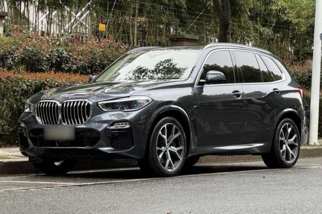 Used BMW X5 2019 xDrive40i Luxury Model with M Sport Package