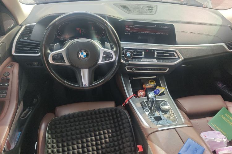 Used BMW X5 2019 xDrive40i M Sport Package Center Console