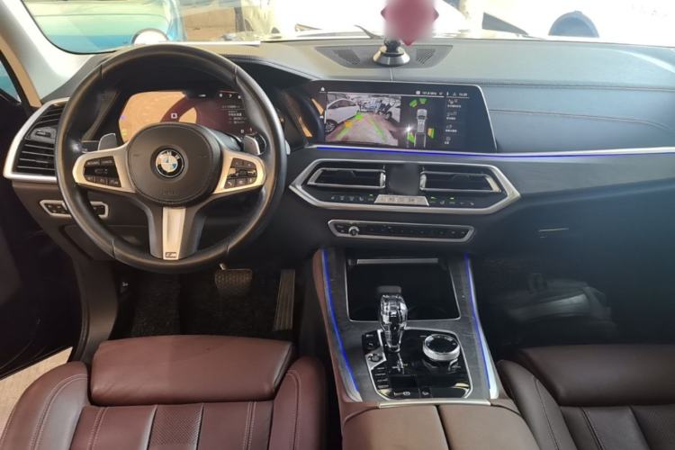 Used BMW X5 2019 xDrive30i M Sport Package Center Console