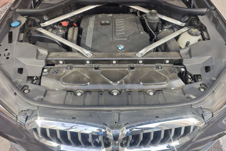 Used BMW X5 2019 xDrive40i M Sport Package Engine Bay