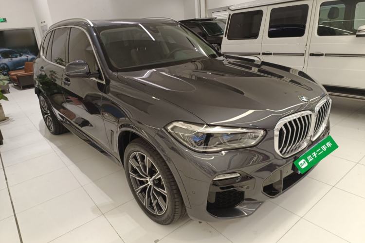 Used BMW X5 2019 xDrive40i M Sport Package Exterior 1
