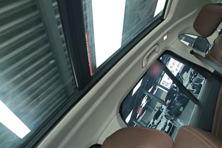 Used BMW X5 2019 xDrive40i M Sport Package Headliner