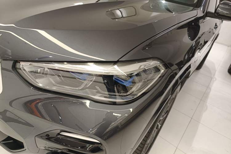 Used BMW X5 2019 xDrive40i M Sport Package Left Front Headlight