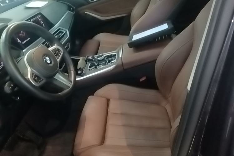 Used BMW X5 2019 xDrive30i M Sport Package Left Front Seat