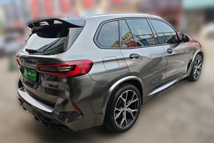 Used BMW X5 2019 xDrive40i Luxury Model with M Sport Package Rear Right 45 Deg