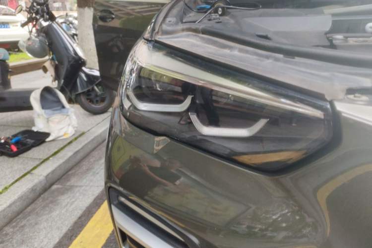 Used BMW X5 2019 xDrive30i X Design Package Right Front Headlight