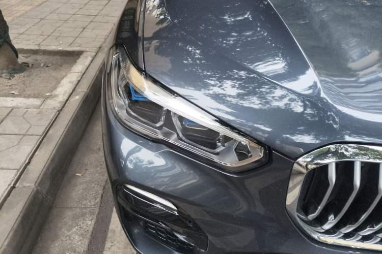 Used BMW X5 2019 xDrive30i M Sport Package Right Front Headlight