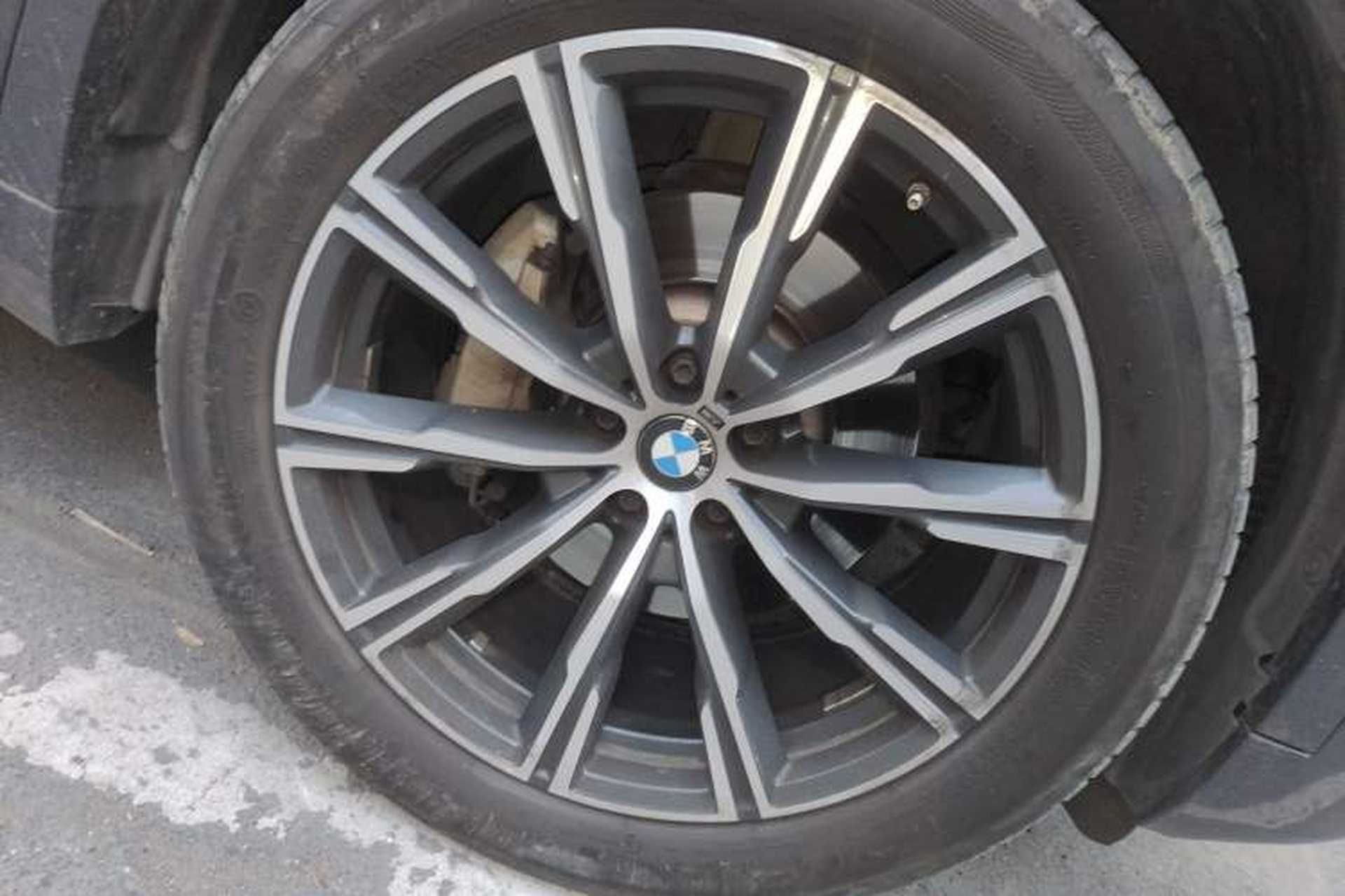 Used BMW X5 2019 xDrive30i M Sport Package Right Front Wheel Hub
