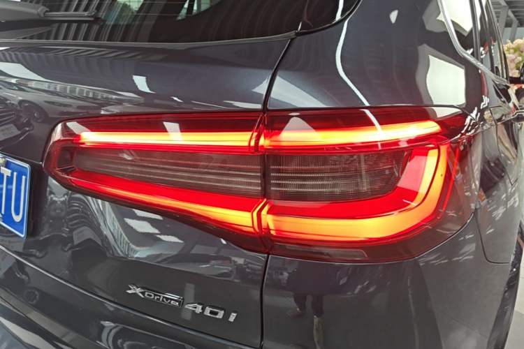 Used BMW X5 2019 xDrive40i M Sport Package Right Rear Taillight