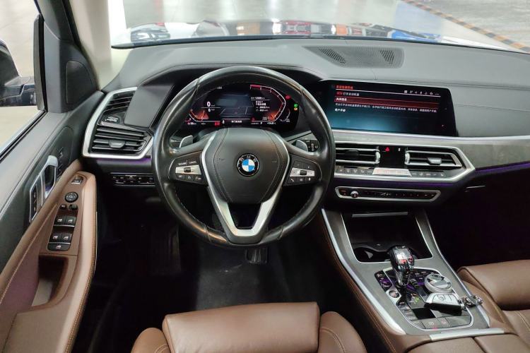 Used BMW X5 2019 xDrive30i X Design Package Steering Wheel