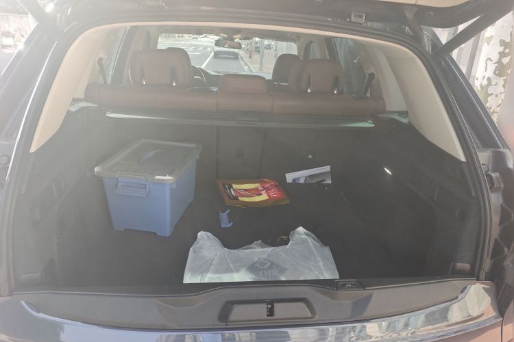 Used BMW X5 2019 xDrive40i M Sport Package Trunk