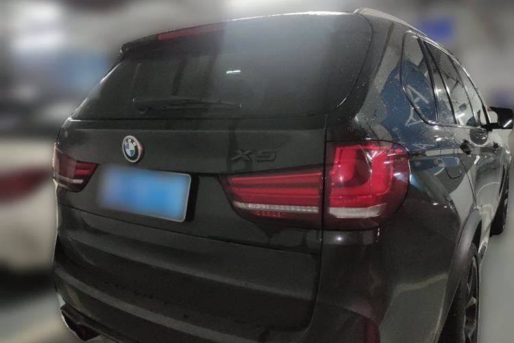 Used BMW X5  Rear