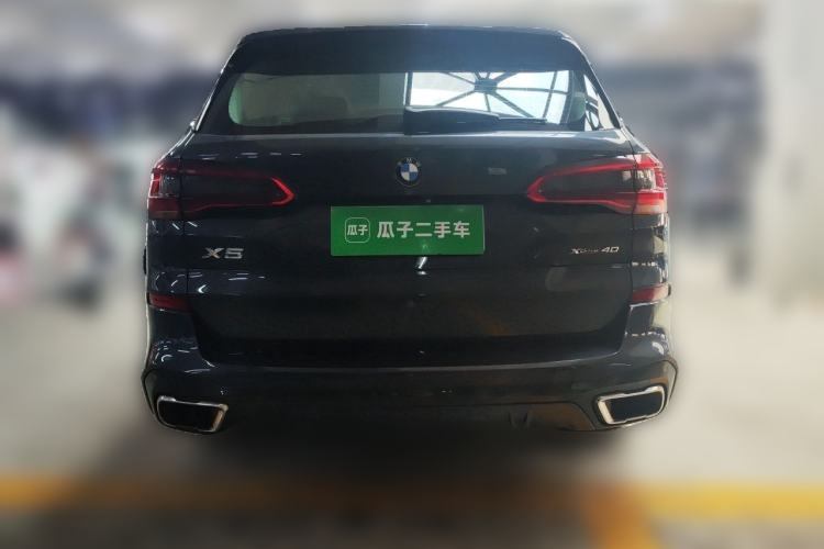 Used BMW X5 2019 xDrive40i Luxury Model with M Sport Package Rear