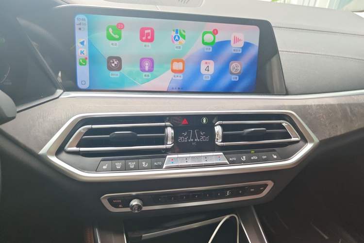 Used BMW X5 2019 xDrive40i M Sport Package Audio And AC Panel