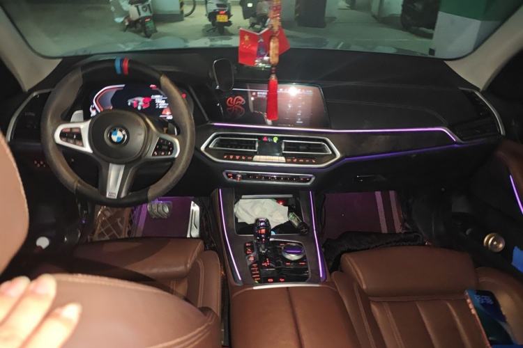 Used BMW X5 2019 xDrive40i M Sport Package Center Console