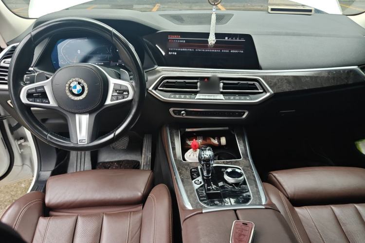 Used BMW X5 2019 xDrive40i M Sport Package Center Console