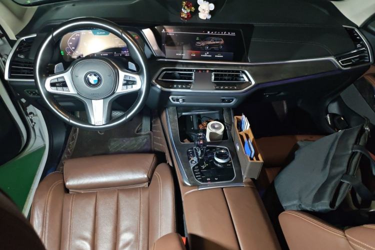 Used BMW X5 2019 xDrive40i M Sport Package Center Console