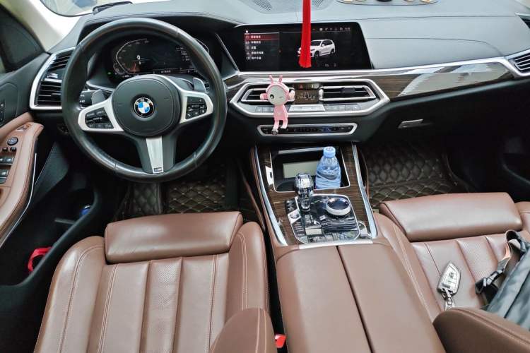 Used BMW X5 2019 xDrive40i M Sport Package Center Console