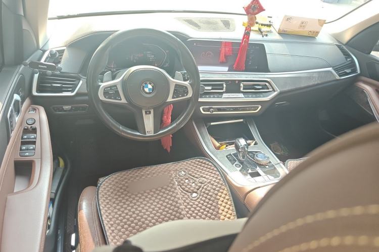 Used BMW X5 2019 xDrive40i M Sport Package Center Console