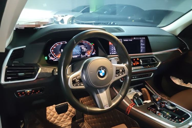Used BMW X5 2019 xDrive40i M Sport Package Center Console
