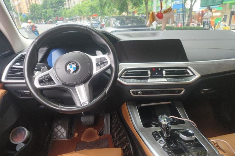 Used BMW X5 2019 xDrive40i M Sport Package Center Console