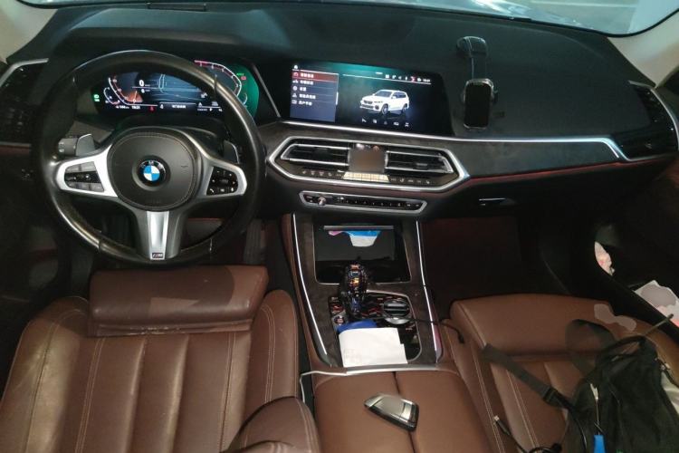Used BMW X5 2019 xDrive40i M Sport Package Center Console