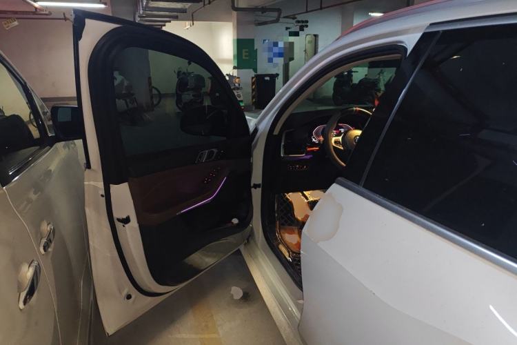 Used BMW X5 2019 xDrive40i M Sport Package Driver Seat