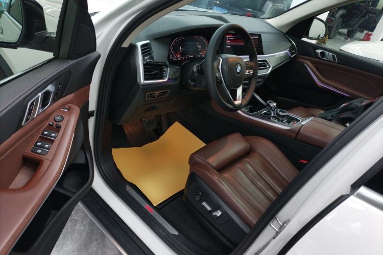 Used BMW X5 2019 xDrive30i X Design Package Driver Seat