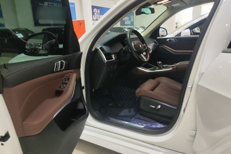 Used BMW X5 2019 xDrive40i M Sport Package Driver Seat