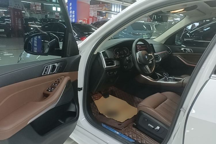 Used BMW X5 2019 xDrive40i M Sport Package Driver Seat