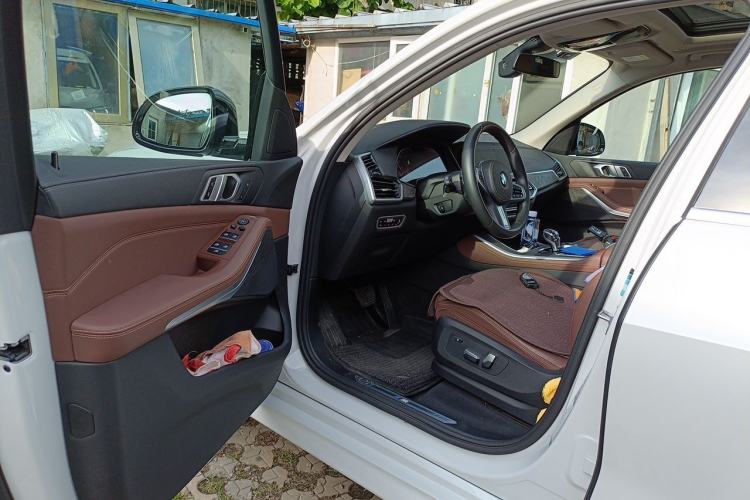 Used BMW X5 2019 xDrive40i M Sport Package Driver Seat