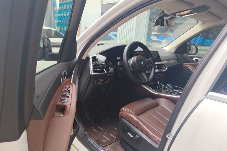 Used BMW X5 2019 xDrive40i M Sport Package Driver Seat