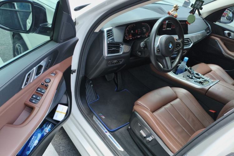 Used BMW X5 2019 xDrive40i M Sport Package Driver Seat