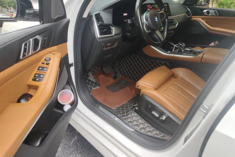 Used BMW X5 2019 xDrive40i M Sport Package Driver Seat