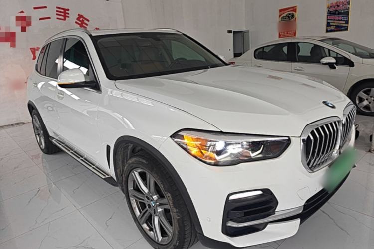 Used BMW X5 2019 xDrive40i Standard 19-inch wheels U.S. specification Exterior 1