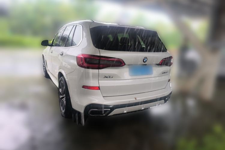 Used BMW X5 2019 xDrive40i M Sport Package Exterior 3