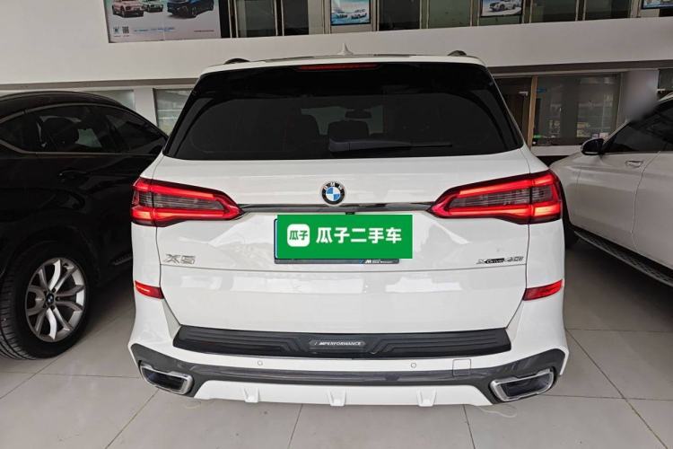 Used BMW X5 2019 xDrive40i M Sport U.S. specification Exterior 4