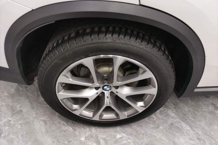 Used BMW X5 2019 xDrive30i X Design Package Exterior 5