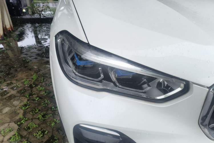 Used BMW X5 2019 xDrive40i M Sport Package Exterior 6