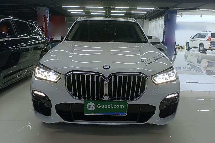 Used BMW X5 2019 xDrive40i M Sport Package Front