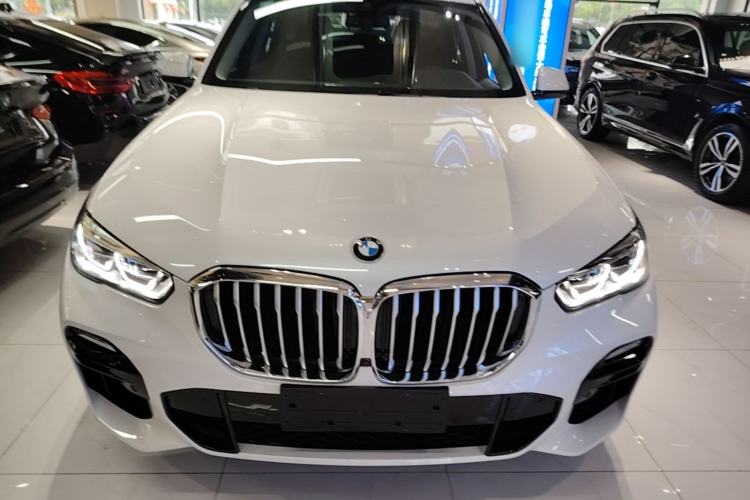 Used BMW X5 2019 xDrive40i M Sport Package Front