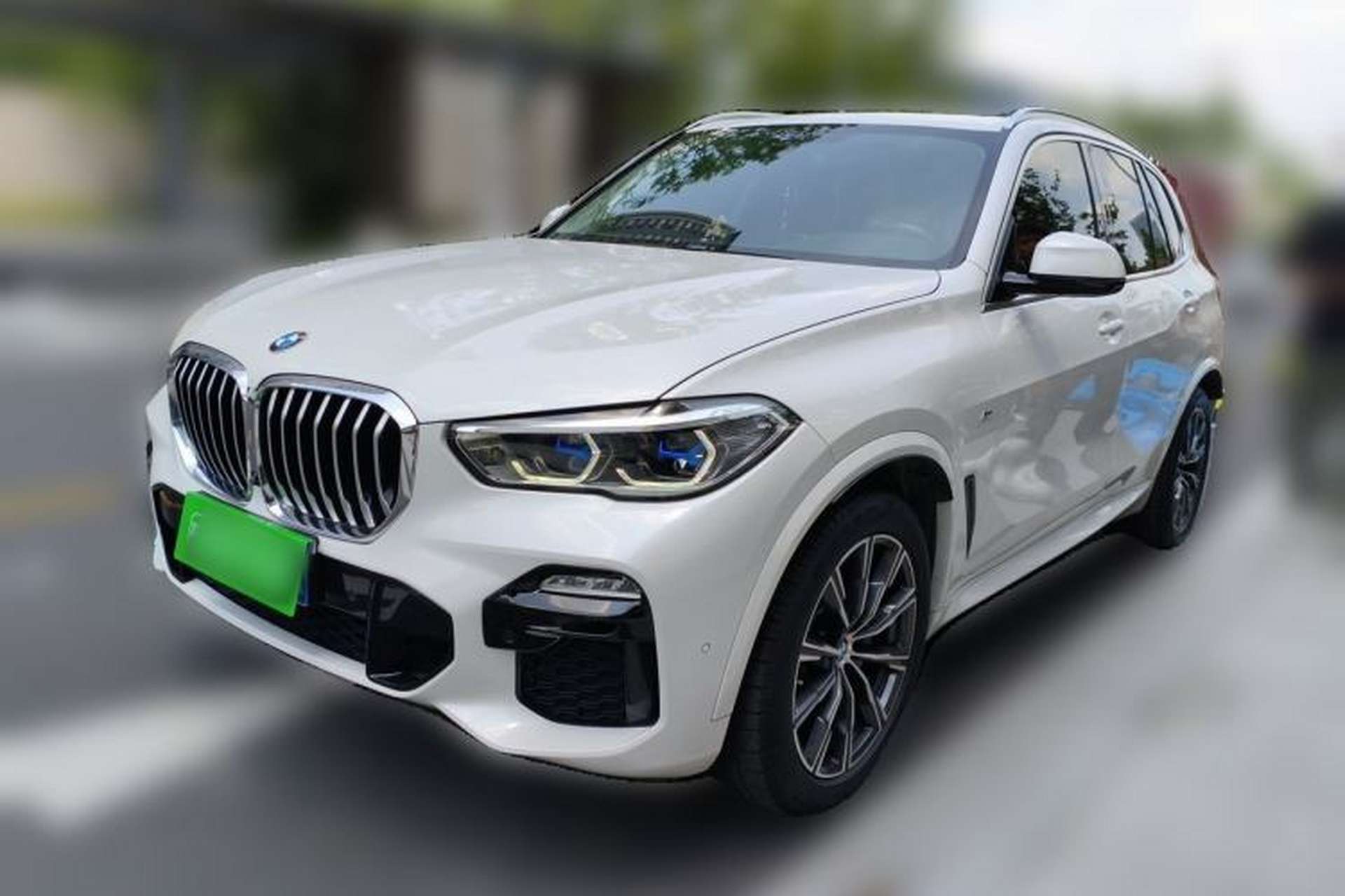 Used BMW X5 2019 xDrive40i M Sport Package Front Left 45 Deg