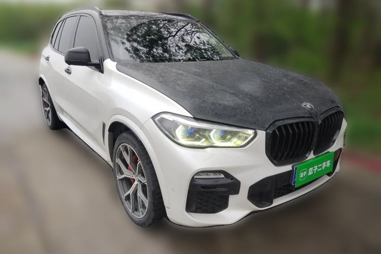 Used BMW X5 2019 xDrive40i M Sport Package Front Right 45 Deg